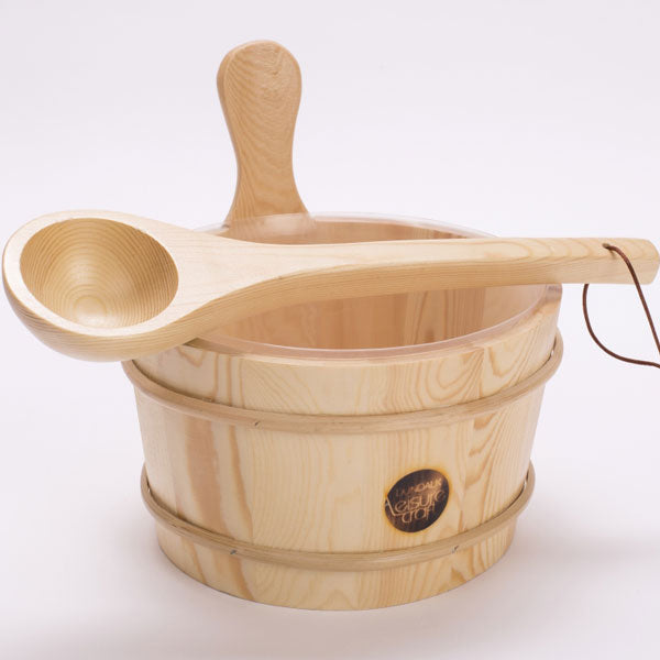 Dundalk Leisurcraft Bucket & Ladle