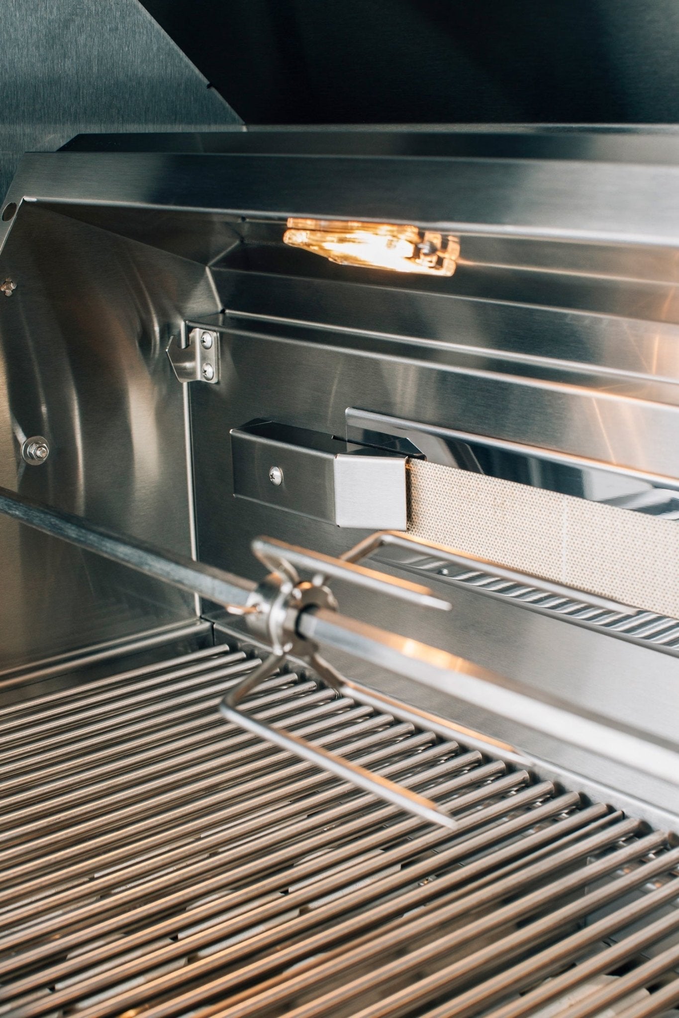 Alturi 42" Built - in Grill - by American Made Grills | Buy at Agent BBQ