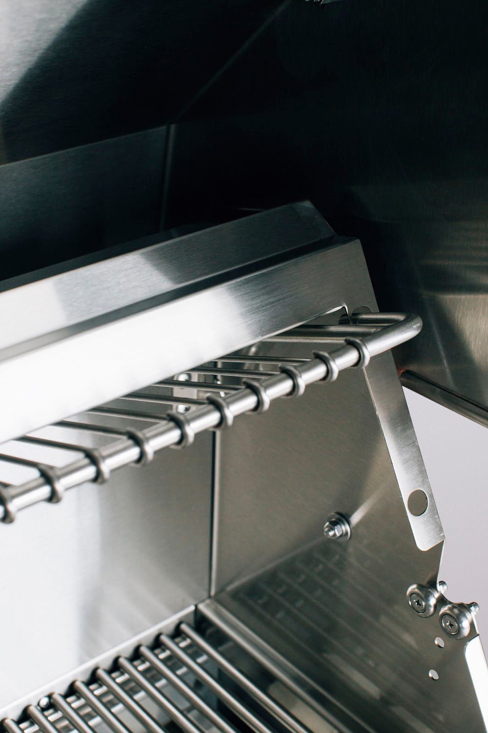 Alturi 42" Freestanding Grill - by American Made Grills | Buy at Agent BBQ