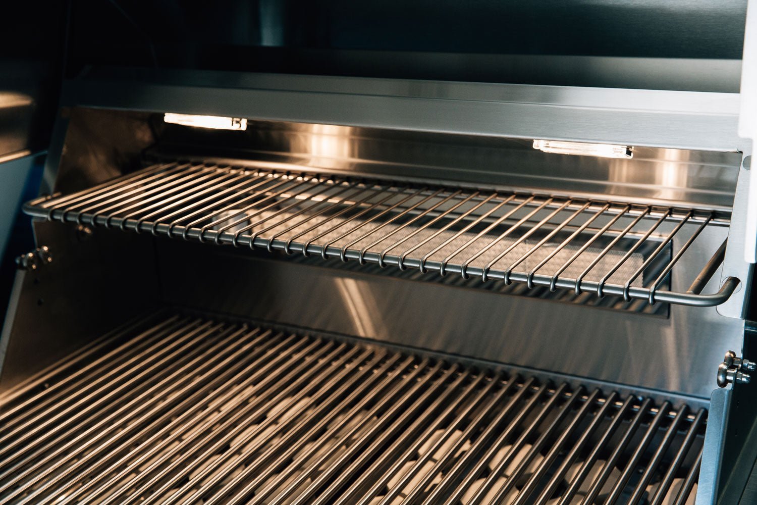 Alturi 42" Freestanding Grill - by American Made Grills | Buy at Agent BBQ