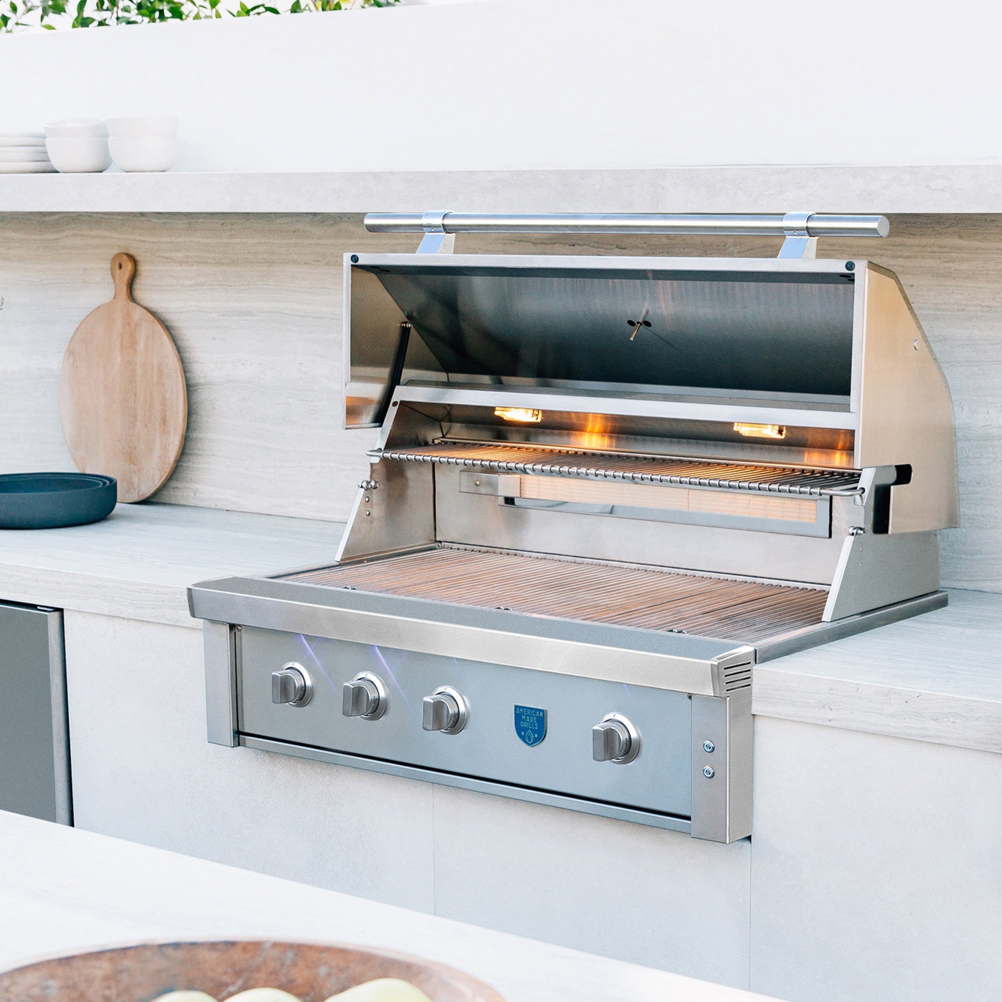 Estate - 36" Gas Grill - by American Made Grills | Buy at Agent BBQ