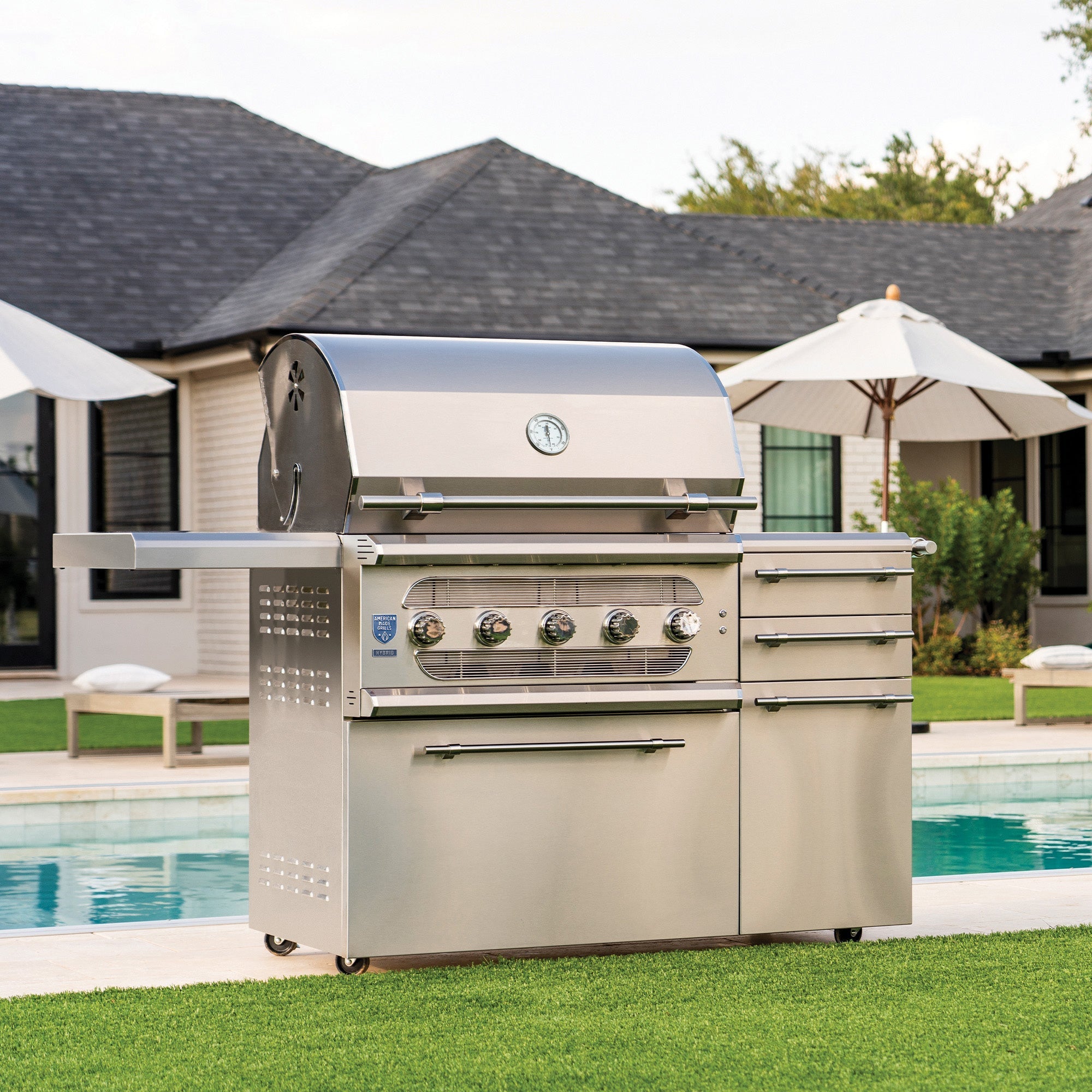 Freestanding Muscle - 36" Hybrid Grill - by American Made Grills | Buy at Agent BBQ