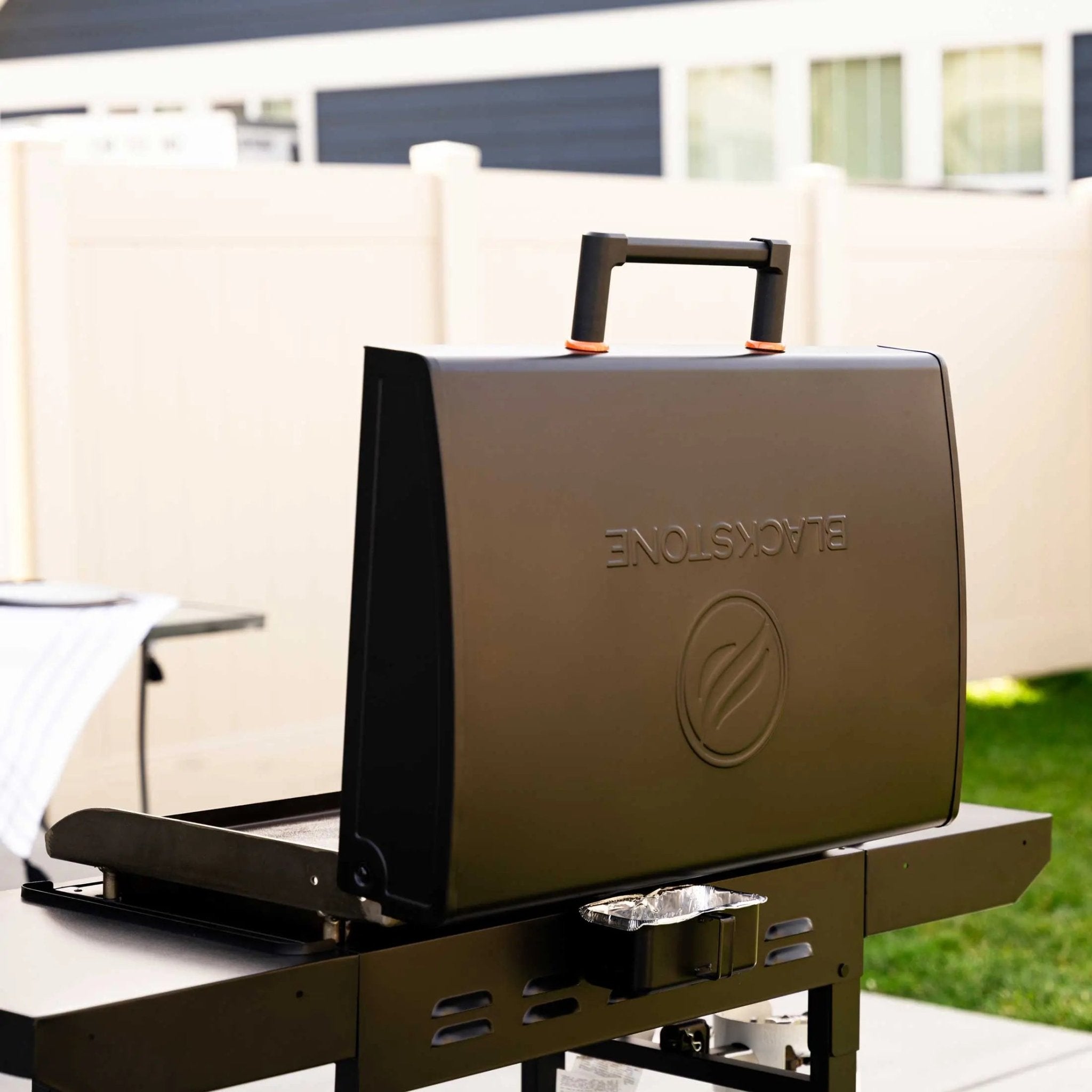 Blackstone Original 28" Griddle with Hood Kit - 2287 - by Blackstone | Buy at Agent BBQ