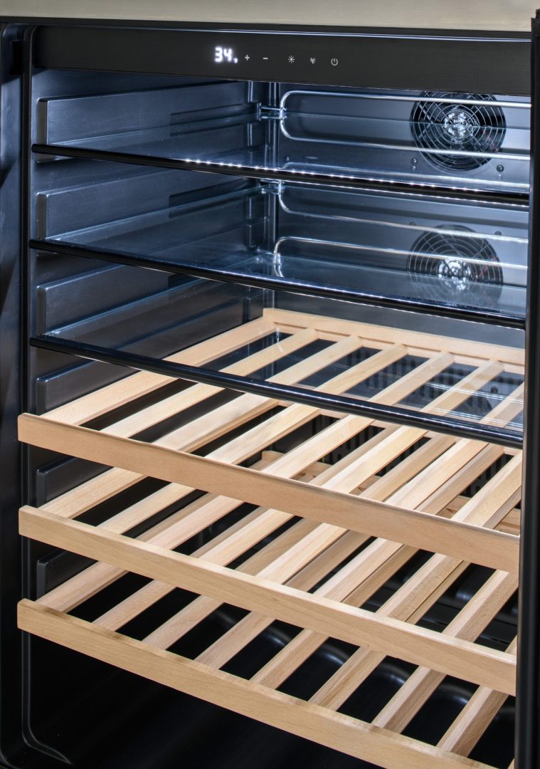 Blaze 24 - Inch 5.5 Cu. Ft. Outdoor Rated Beverage Cooler - BLZ - GDBEV - 5.5 - by Blaze Grills | Buy at Agent BBQ