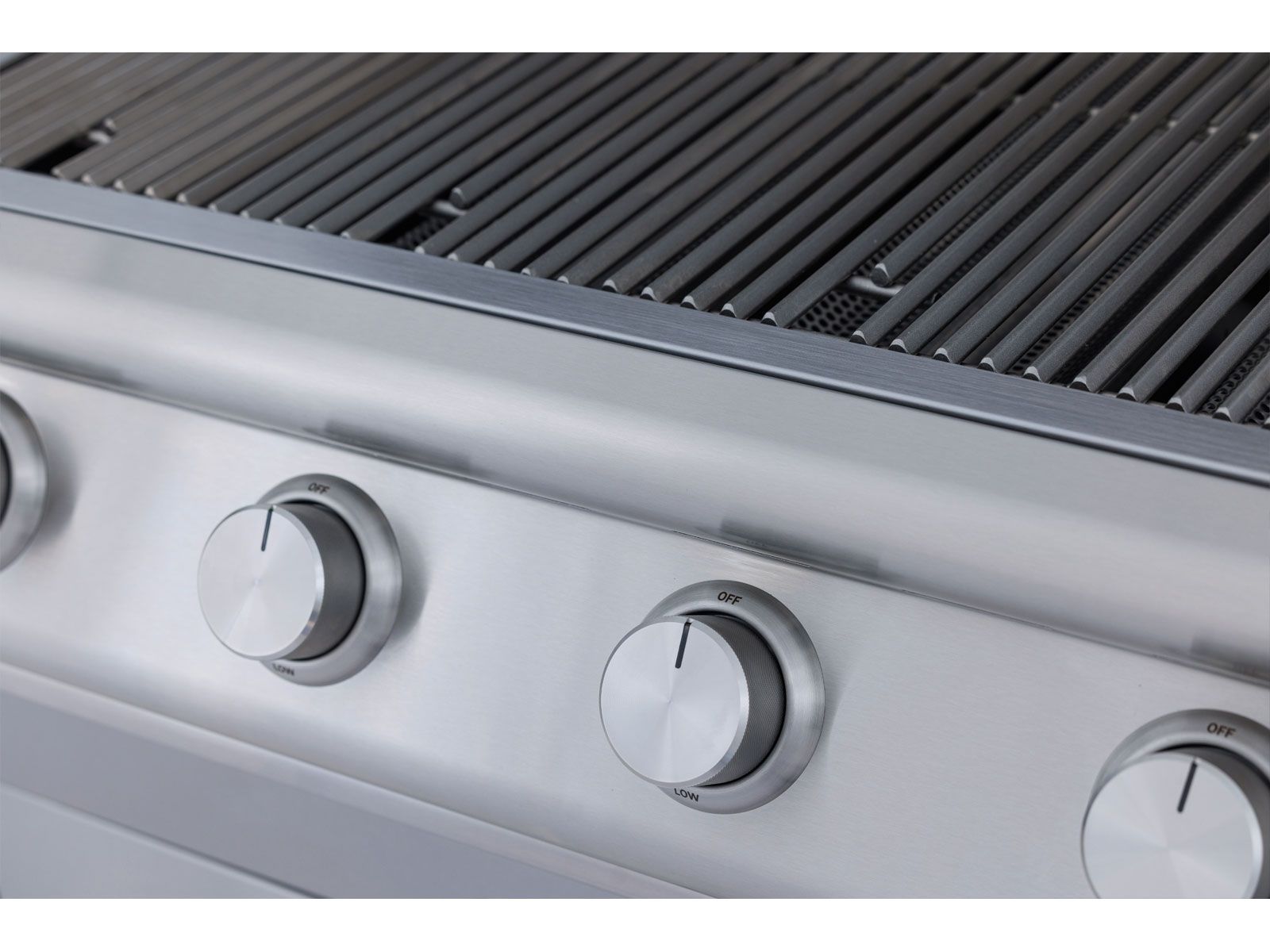 Blaze BCM 32 - in 4 - Burner Built - In Gas Grill - Grill by Blaze Grills | Buy at Agent BBQ