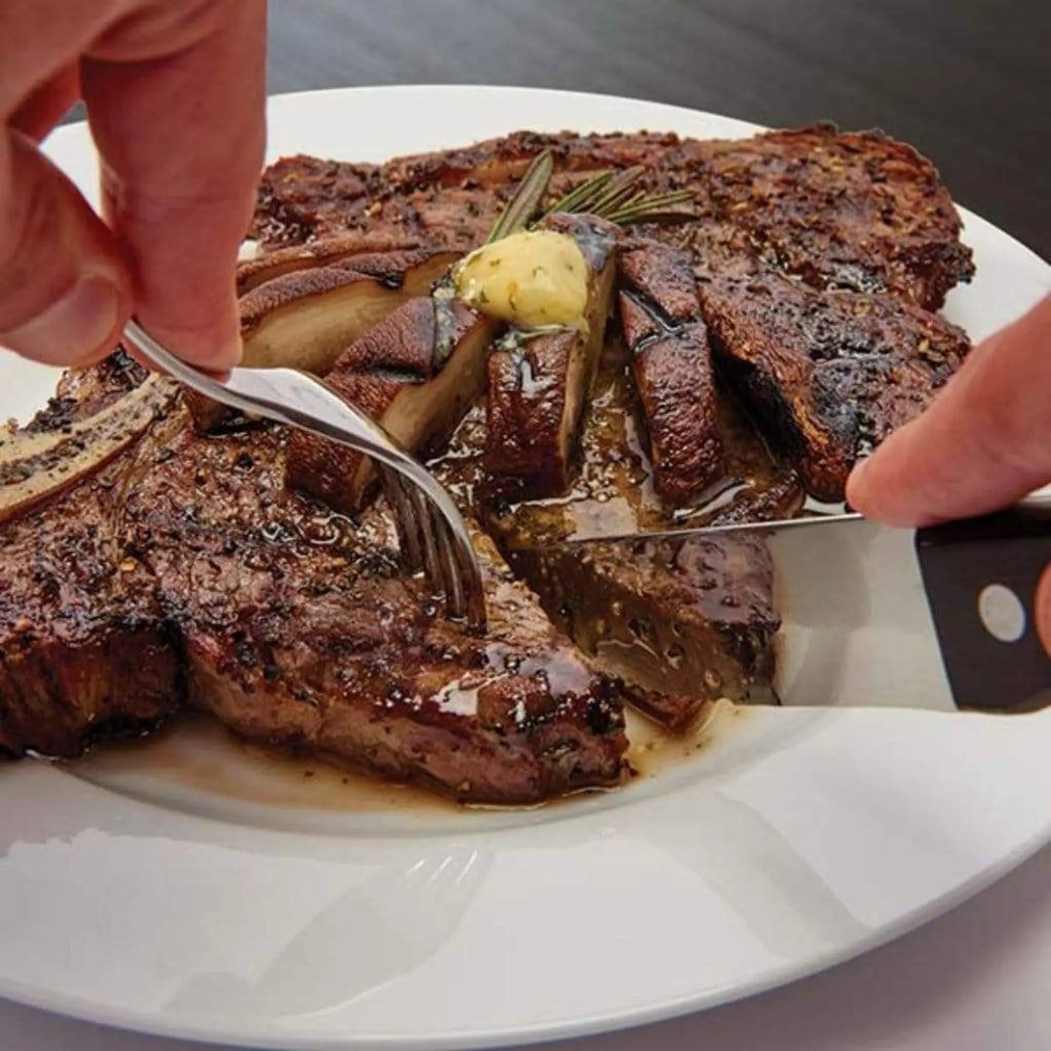 Broil King 4 - Piece Stainless Steel Steak Knife Set - by Broil King | Buy at Agent BBQ