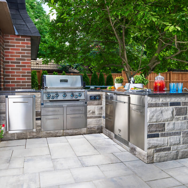 Broil King Imperial QS 590 5 - Burner Built In Gas Grill - Outdoor Grill by Broil King | Buy at Agent BBQ