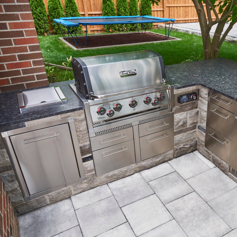 Broil King Imperial QS 590 5 - Burner Built In Gas Grill - Outdoor Grill by Broil King | Buy at Agent BBQ