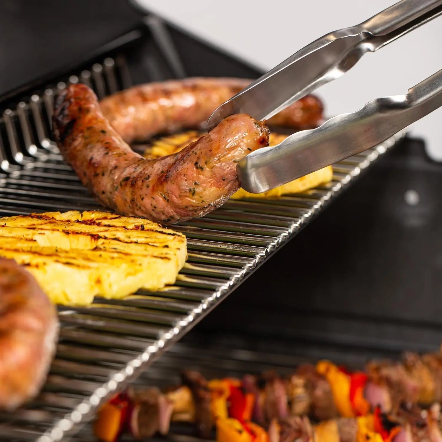 Broil King Imperial S 590i 5 - Burner Gas Grill Center w/Rotisserie & Side Burner - by Broil King | Buy at Agent BBQ