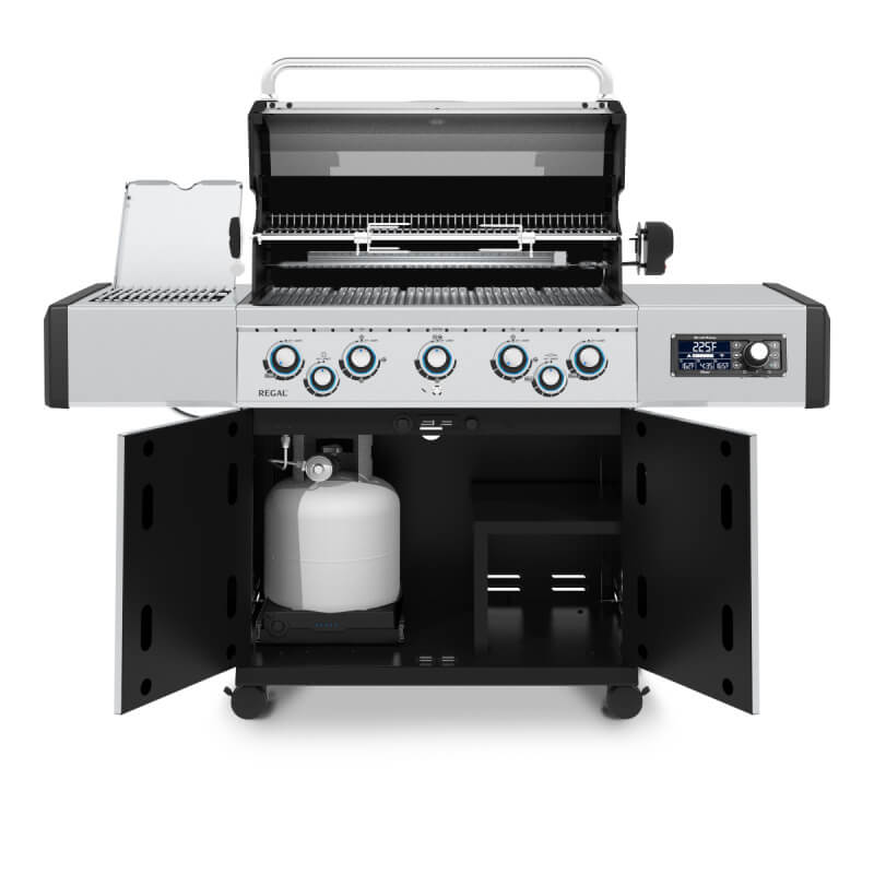 Broil King Regal Q 590 Pro IR Gas Grill - Freestanding Gas Grill by Broil King | Buy at Agent BBQ