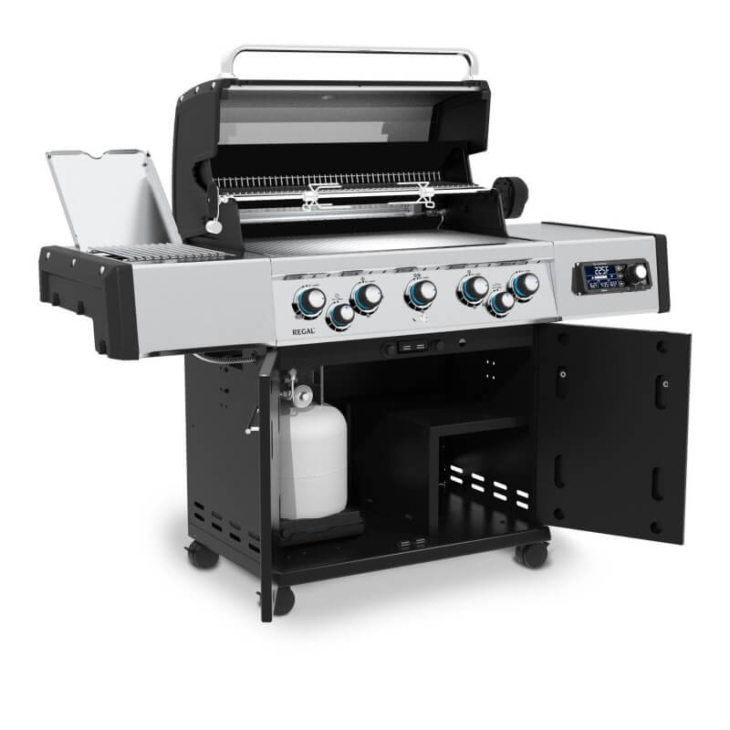 Broil King Regal Q 590 Pro IR Gas Grill - Freestanding Gas Grill by Broil King | Buy at Agent BBQ