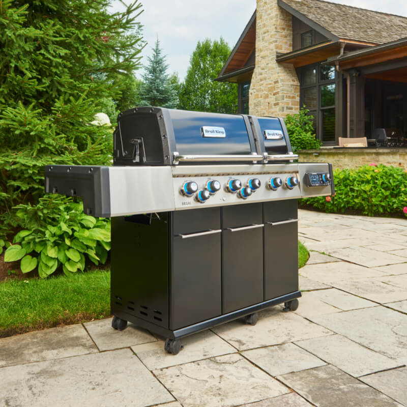 Broil King Regal Q 690 Pro IR Gas Grill - Freestanding Gas Grill by Broil King | Buy at Agent BBQ