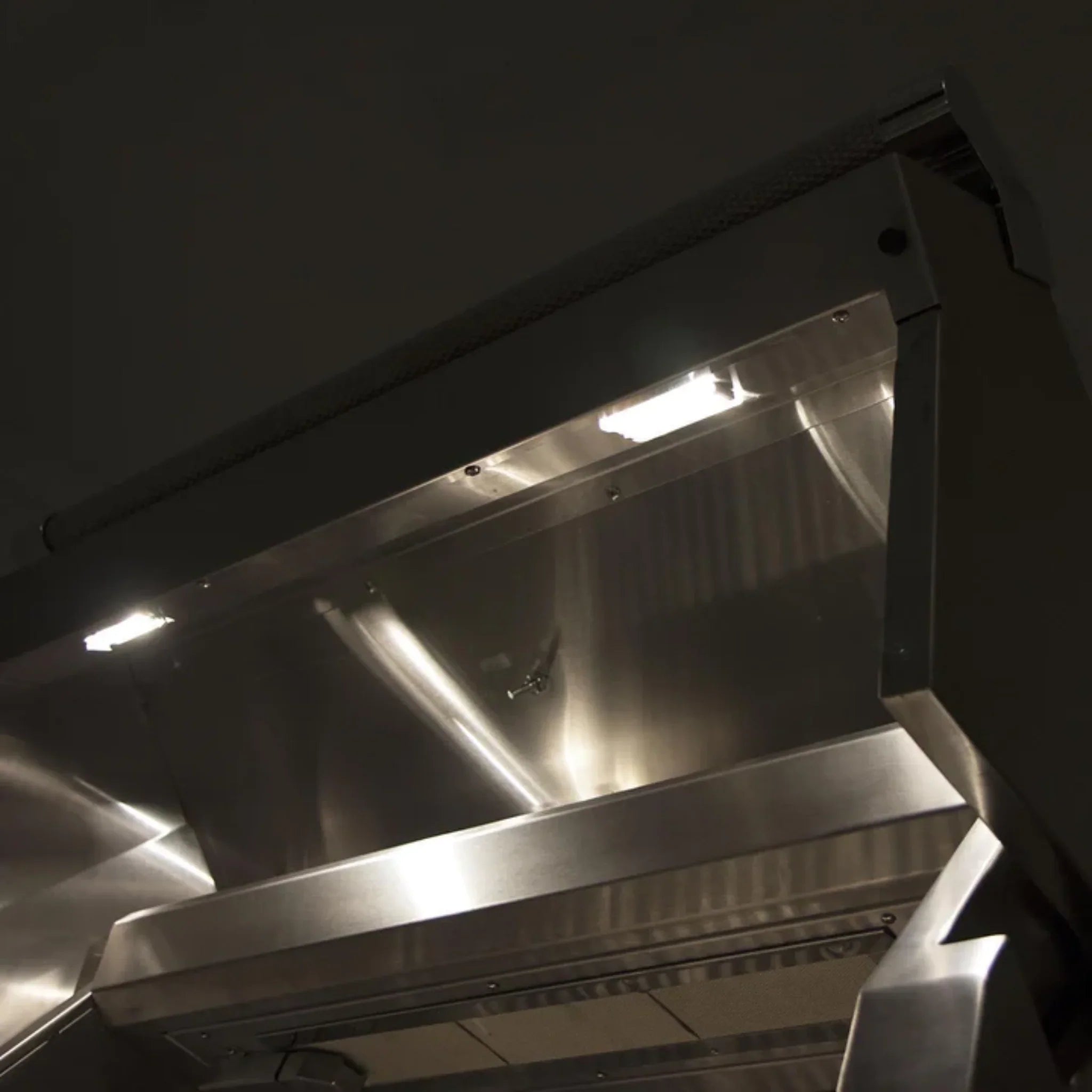 Hestan 36" Deluxe Freestanding Grill With Double Side Burner - GBR36CX2 - by Hestan | Buy at Agent BBQ