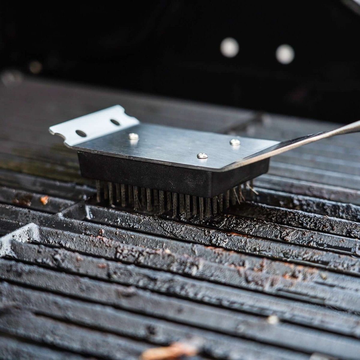 Monument Grills - Cleaning Brush - A006 - by Monument Grills | Buy at Agent BBQ