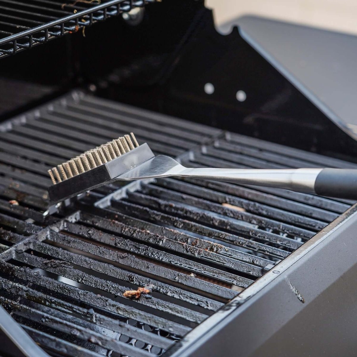 Monument Grills - Cleaning Brush - A006 - by Monument Grills | Buy at Agent BBQ