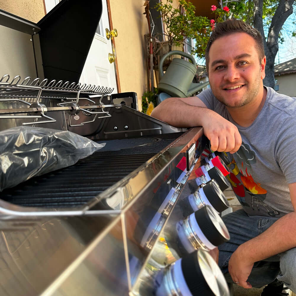 Monument Grills - Denali 605 Pro - Stainless Smart Propane Gas Grill - D605P - by Monument Grills | Buy at Agent BBQ