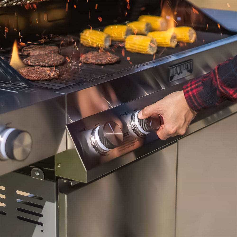Monument Grills - Denali 605 - Stainless Smart Tech Natural/Propane Gas Grill - D605 - by Monument Grills | Buy at Agent BBQ