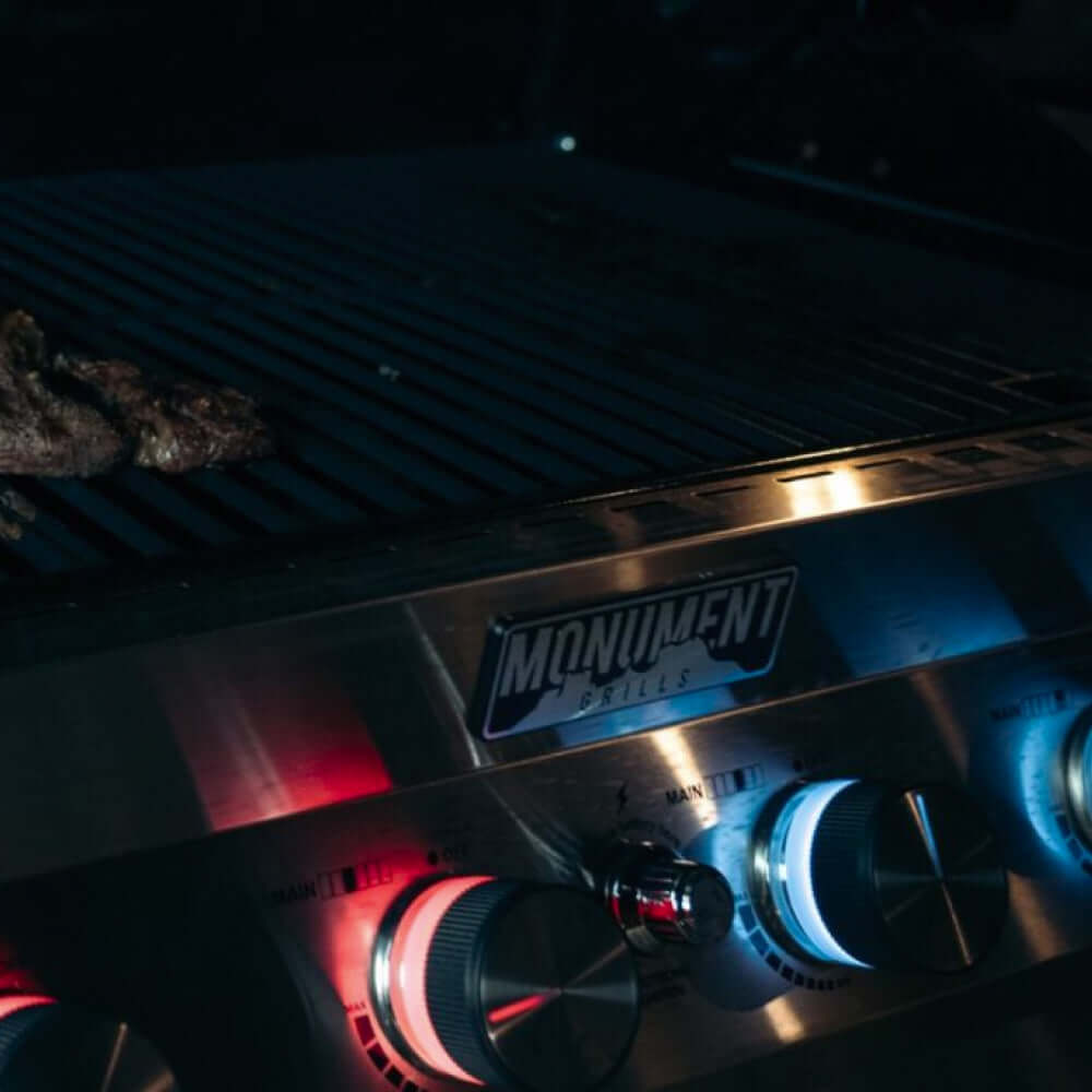 Monument Grills - Denali 605 - Stainless Smart Tech Natural/Propane Gas Grill - D605 - by Monument Grills | Buy at Agent BBQ