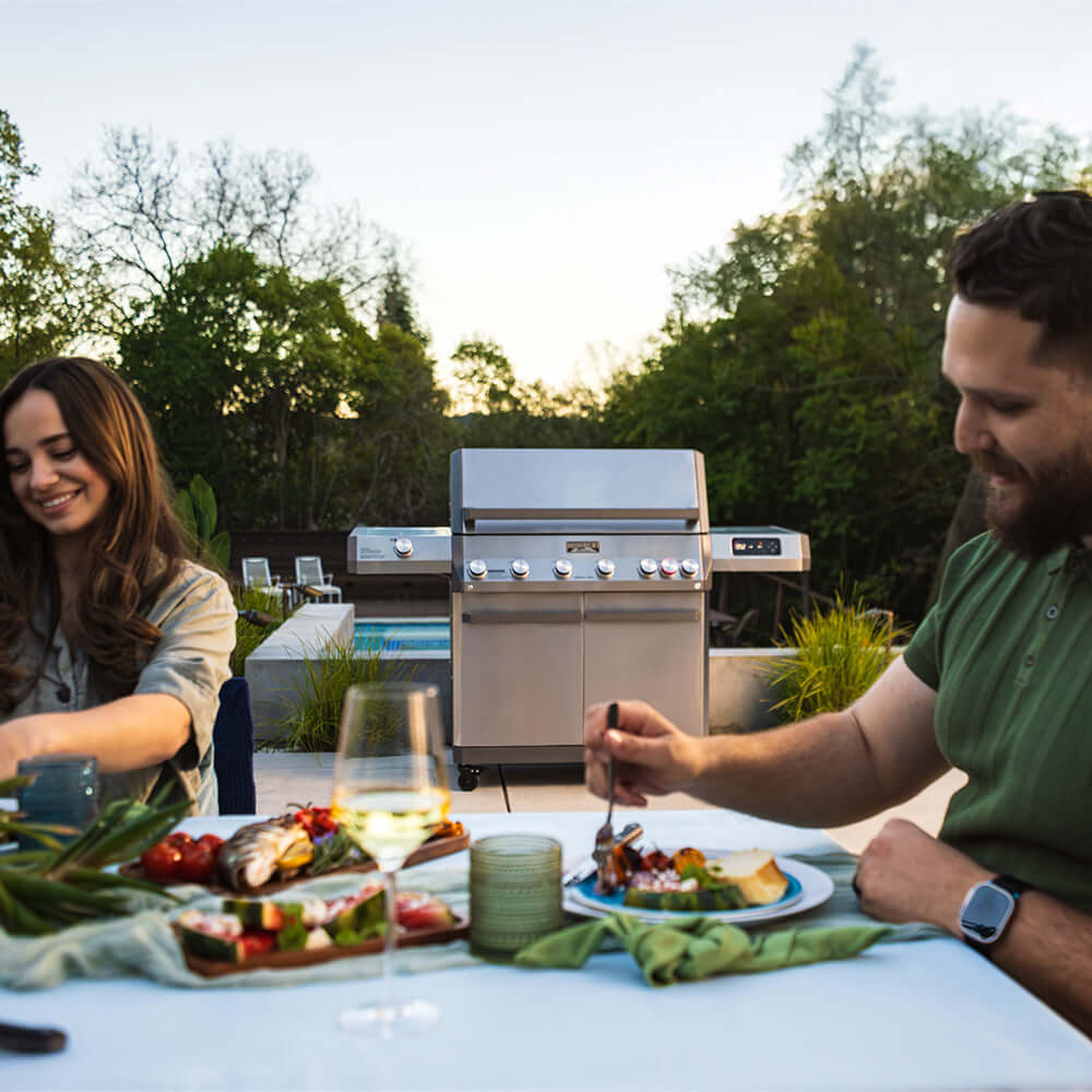 Monument Grills - Eminence 605 | Master Power Stainless Natural/Propane Gas Grill - E605 - by Monument Grills | Buy at Agent BBQ
