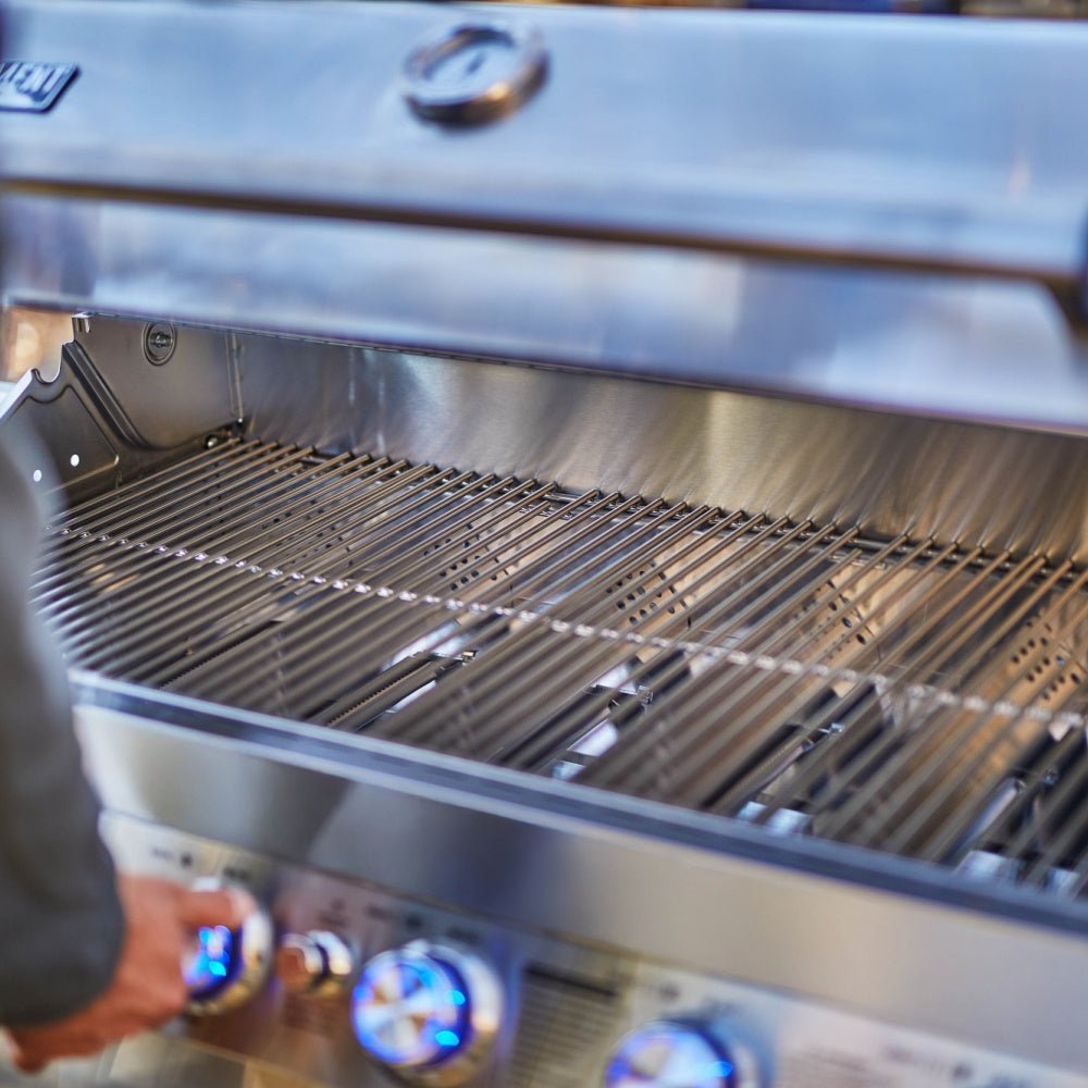 Monument Grills - Full Stainless Propane Gas Grill - 77352 - by Monument Grills | Buy at Agent BBQ