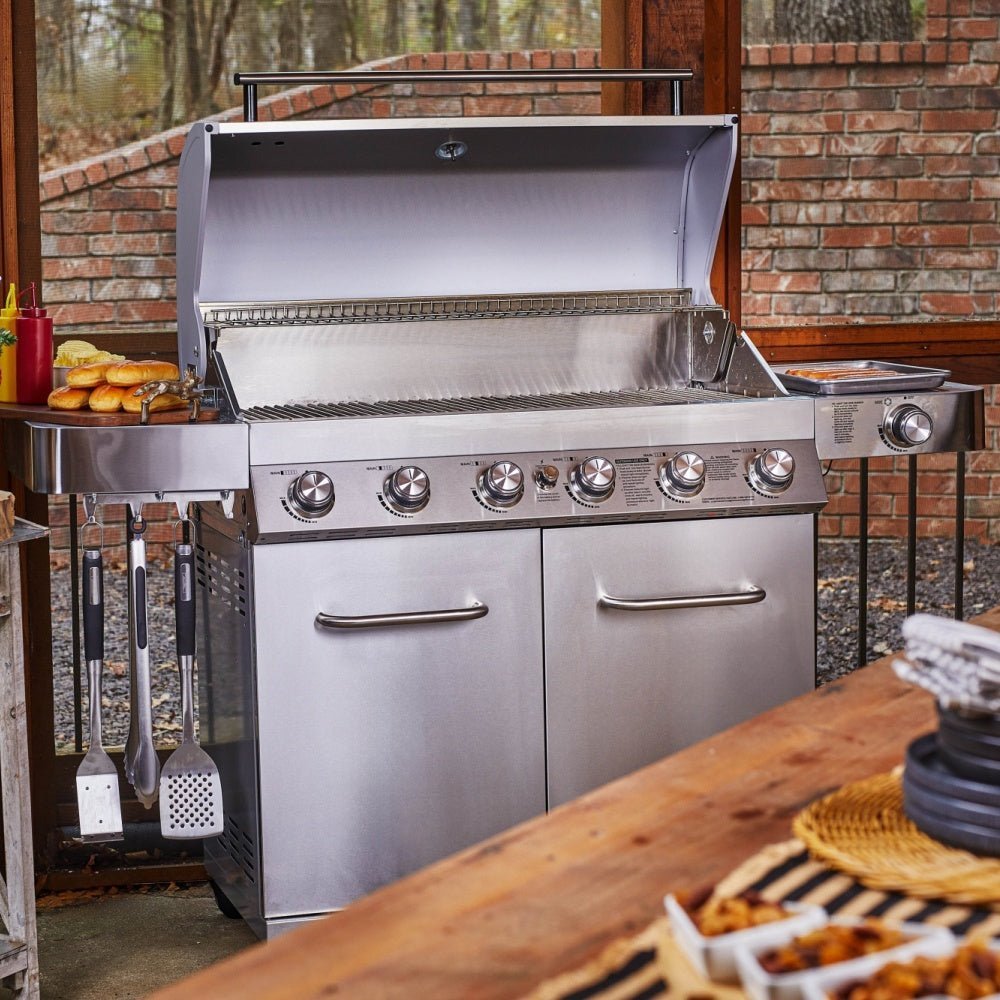 Monument Grills - Full Stainless Propane Gas Grill - 77352 - by Monument Grills | Buy at Agent BBQ