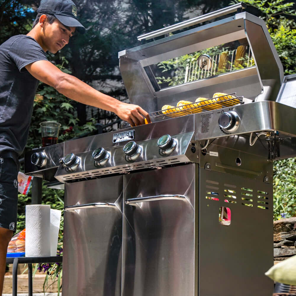 Monument Grills - Stainless Infrared Propane Gas Grill - 35633 - by Monument Grills | Buy at Agent BBQ
