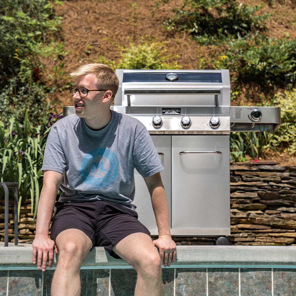 Monument Grills - Stainless Infrared Propane Gas Grill - 35633 - by Monument Grills | Buy at Agent BBQ