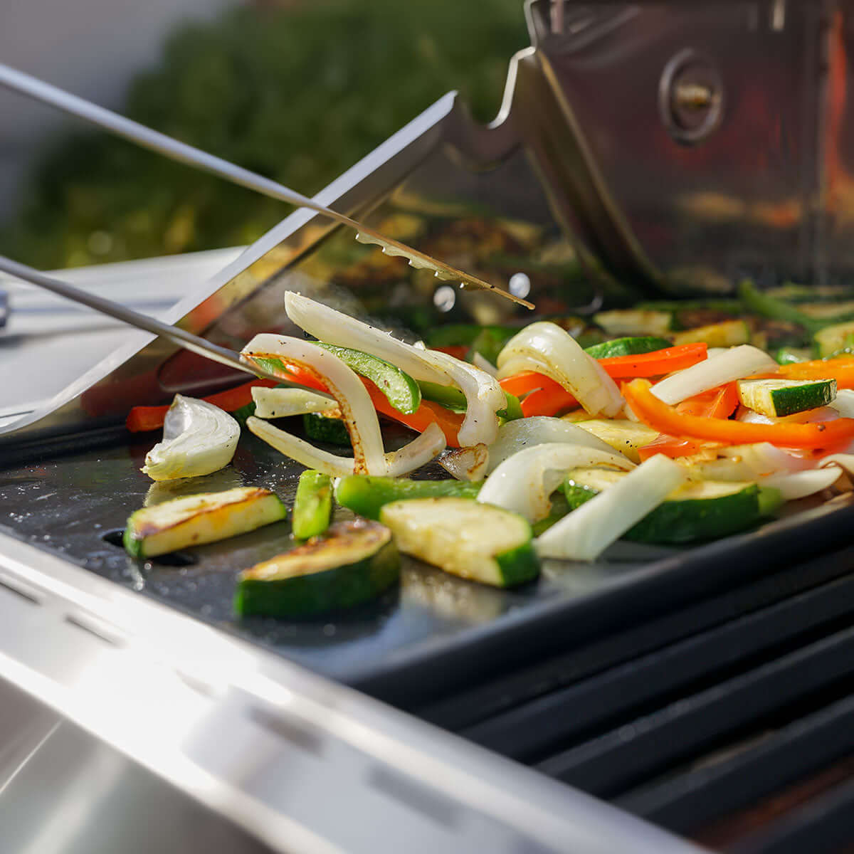 Monument Grills - Stainless Infrared Propane Gas Grill - 35633 - by Monument Grills | Buy at Agent BBQ