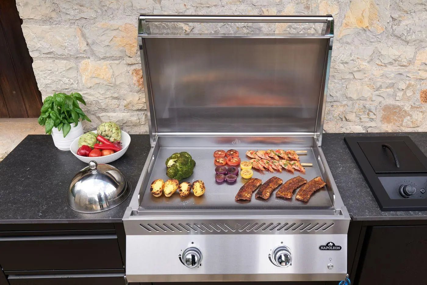 Napoleon Built - In 700 Series 32 - Inch Gas Griddle - BIG32FTSS - Outdoor Griddles by Napoleon | Buy at Agent BBQ