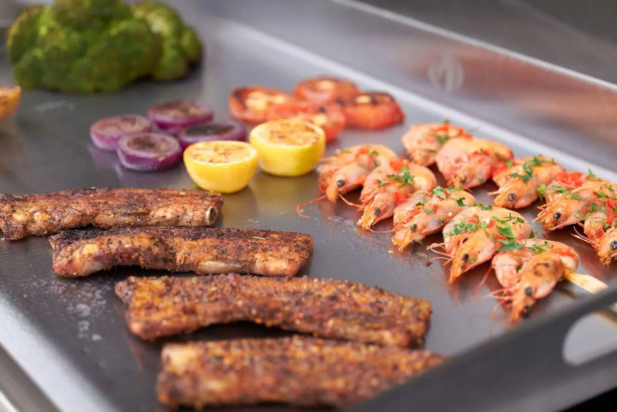 Napoleon Built - In 700 Series 32 - Inch Gas Griddle - BIG32FTSS - Outdoor Griddles by Napoleon | Buy at Agent BBQ