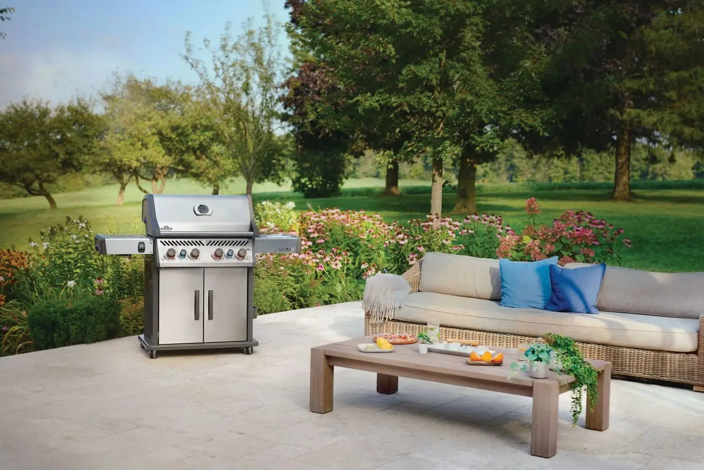 Napoleon Rogue PRO - S 525 4 - Burner Gas Grill w/ Side Burner & SafetyGlow - RPS525RSIBNSS - 2 - Outdoor Grills by Napoleon | Buy at Agent BBQ