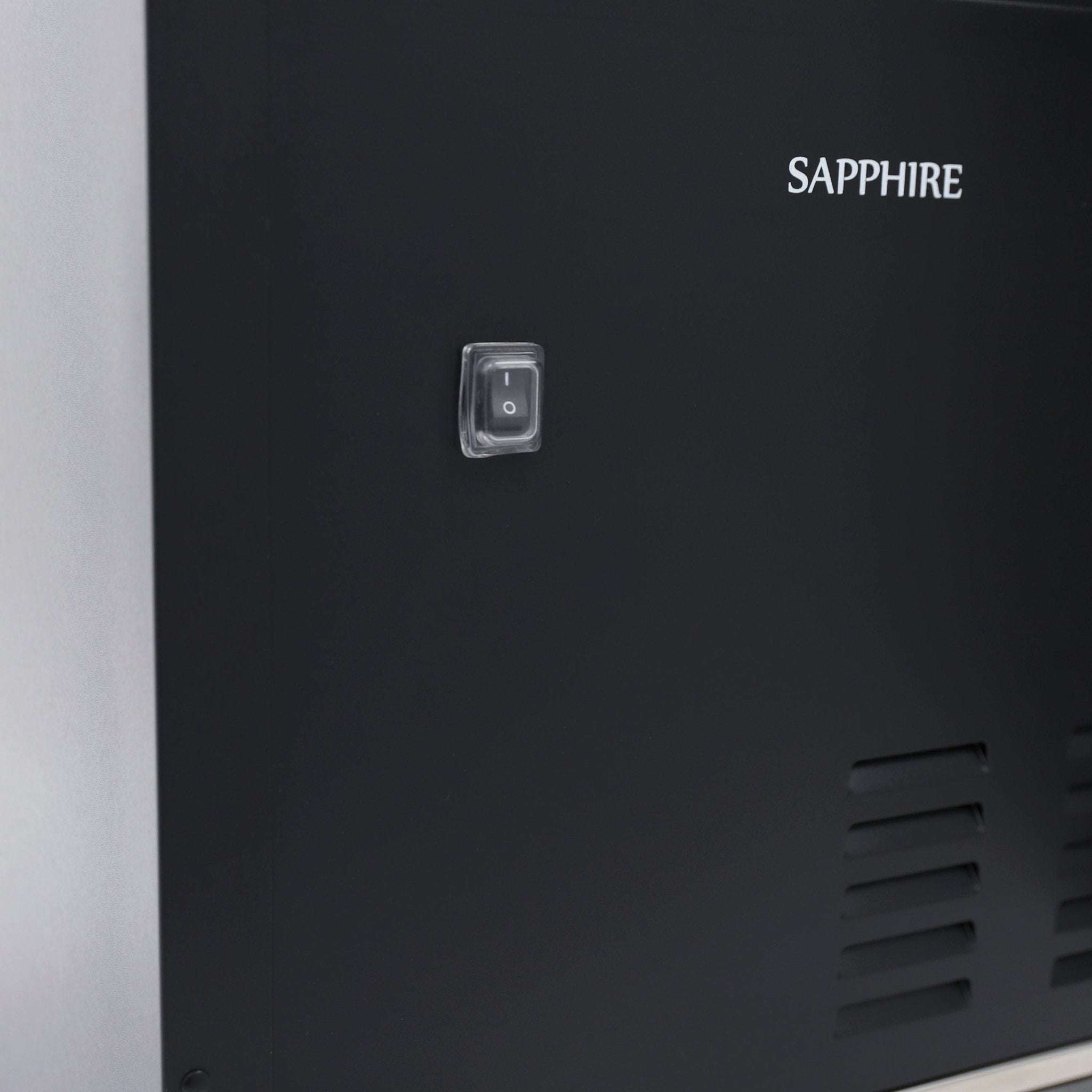 Sapphire Series 3 Premium Indoor/Outdoor Ice Maker - SCIM153SSPR - Ice Maker by Sapphire | Buy at Agent BBQ
