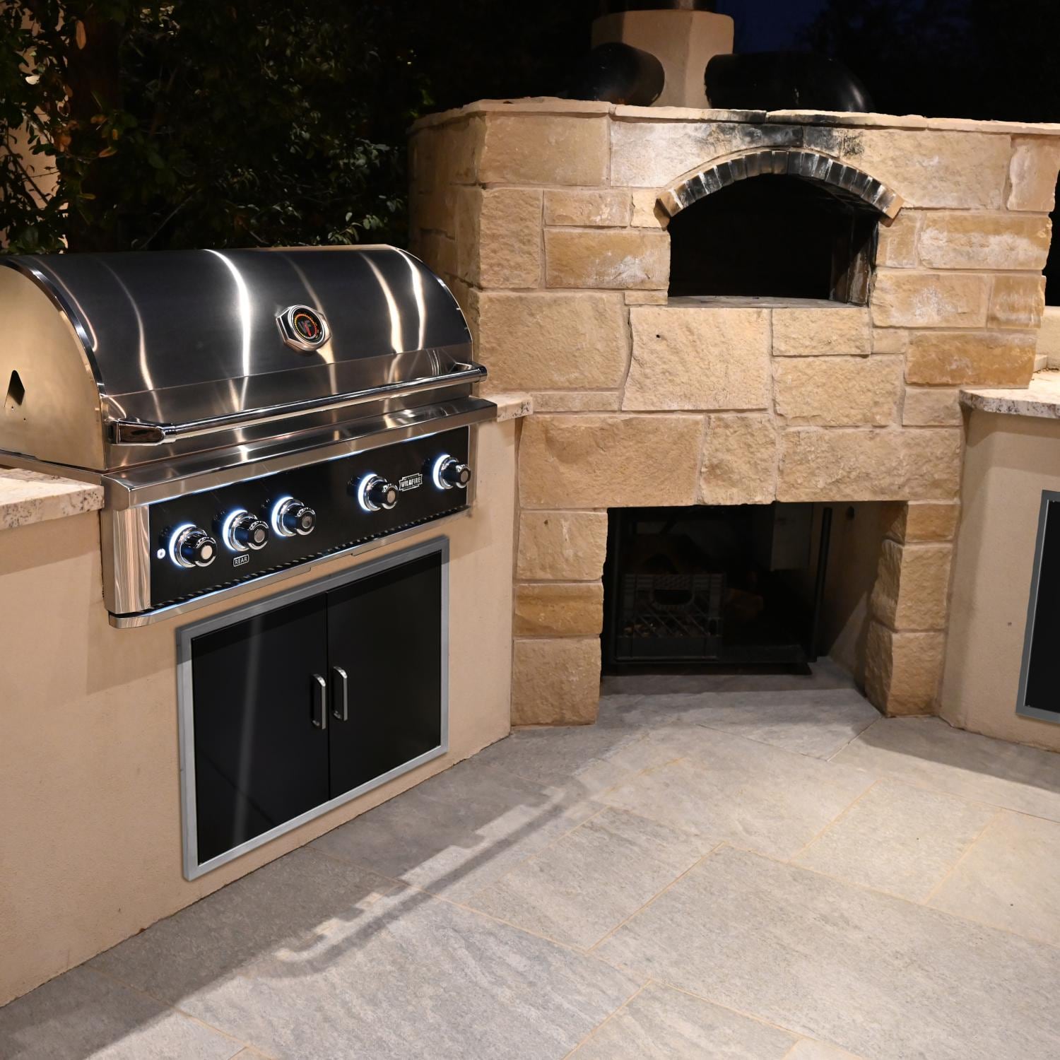Wildfire Ranch PRO 42 - Inch Black 304 SS Gas Grill - WF - PRO42G - RH - LP/NG - by Wildfire Outdoor Living | Buy at Agent BBQ